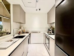 Lorong 8 Toa Payoh (D12), Condominium #483447671